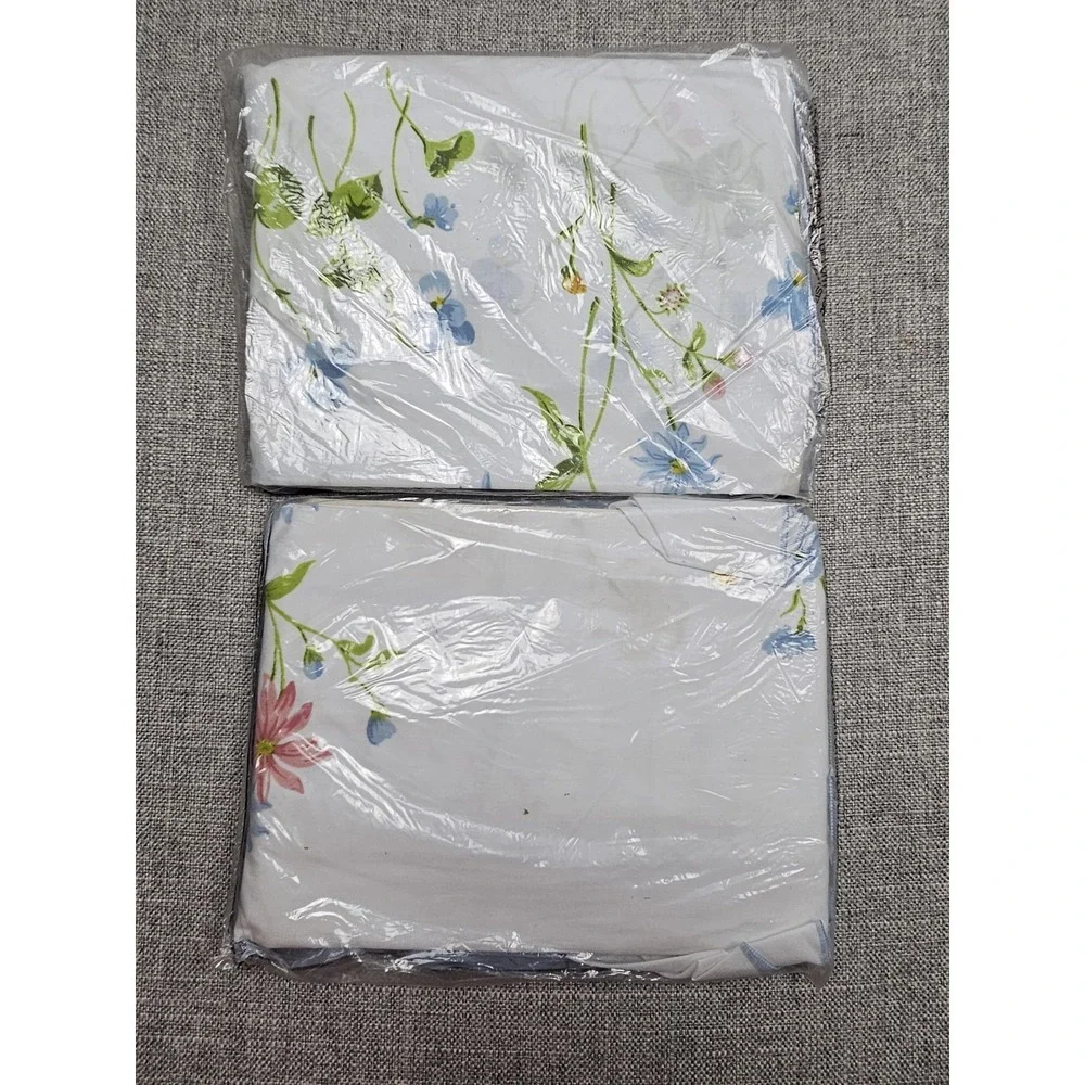 Vintage Springmaid Ruffled Pillowcase Sham Standard Floral Set NOS Polyester Cot